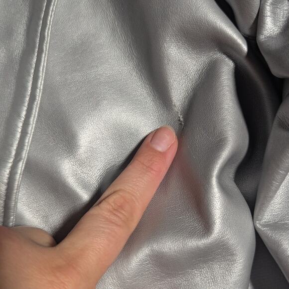 Vtg 1990s BB Dakota Silver Metallic Faux Leather Tie Waist Trench Coat Sz S - Picture 4 of 5